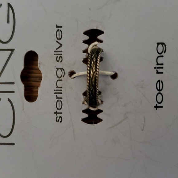 New with Tags - Lot of 4 Sterling Silver Toe Rings by Icing Claires - Picture 4 of 6